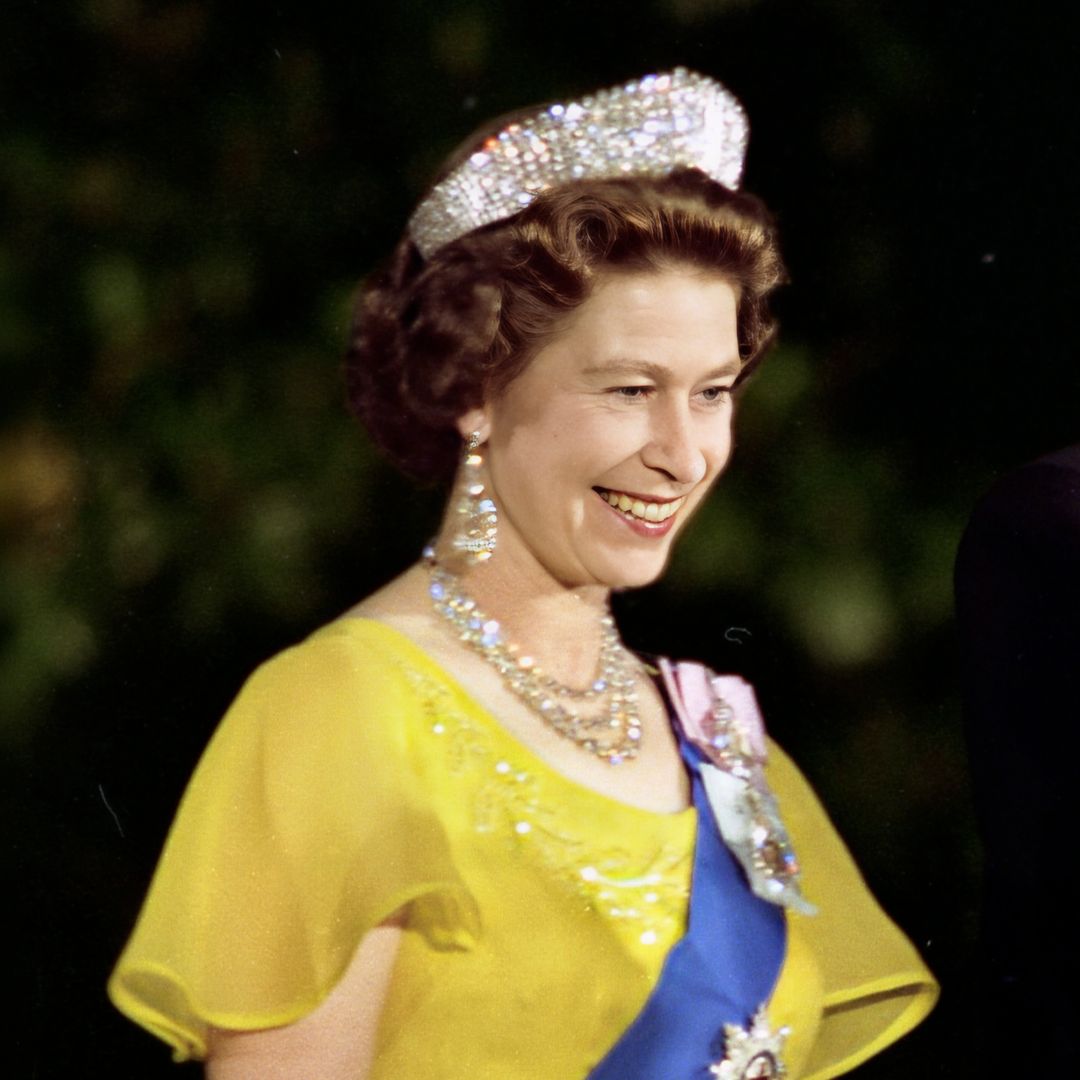 Queen Elizabeth once borrowed a friend’s tiara for an unexpected reason