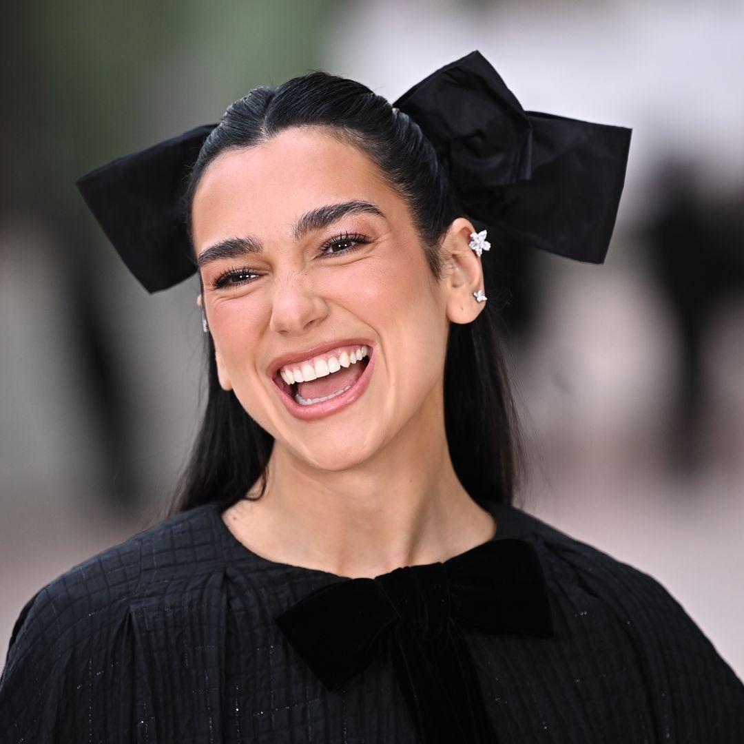 Dua Lipa downs pint of Guinness to celebrate sold-out stadium shows
