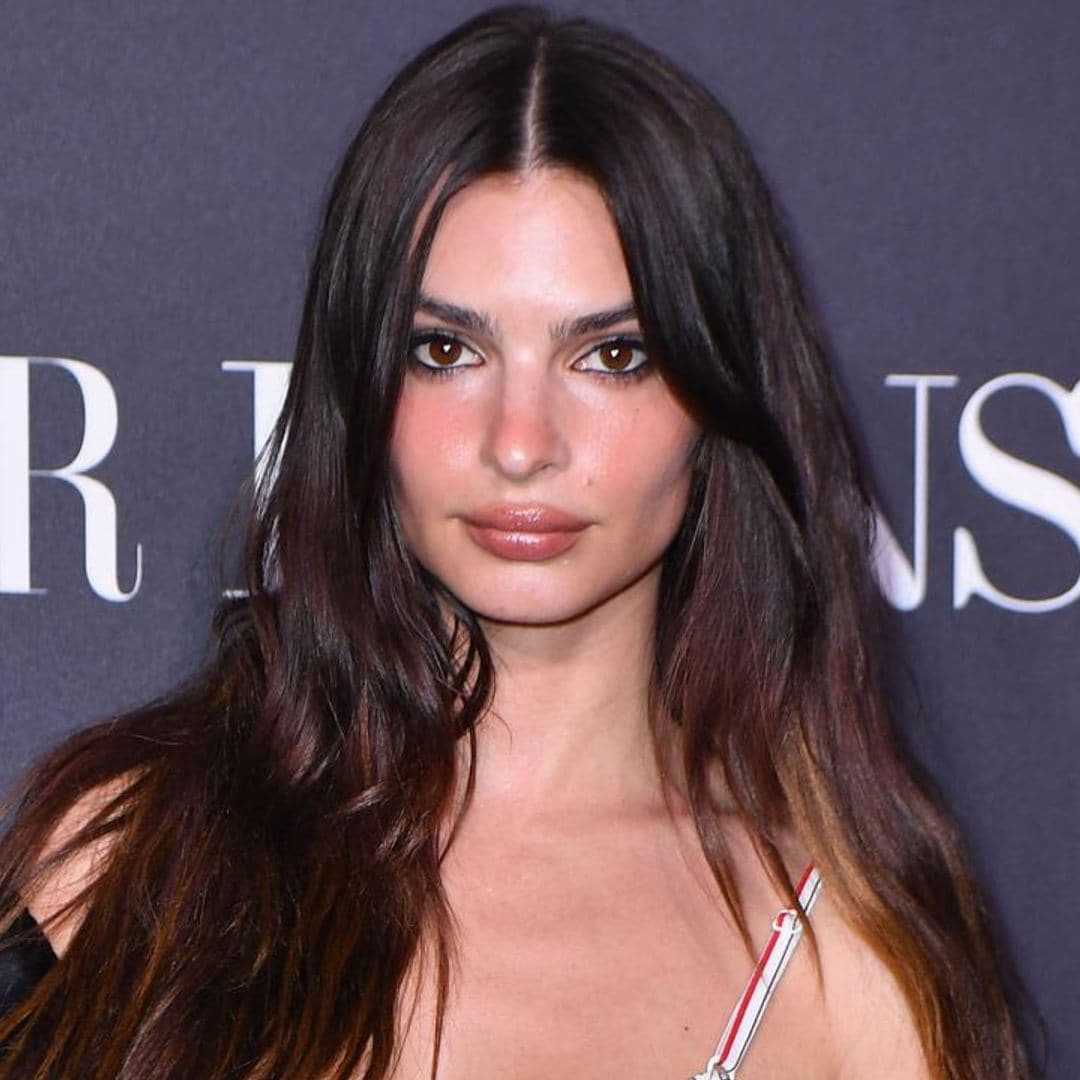 Emily Ratajkowski shares passionate kiss with mystery man amid Brad Pitt dating rumors