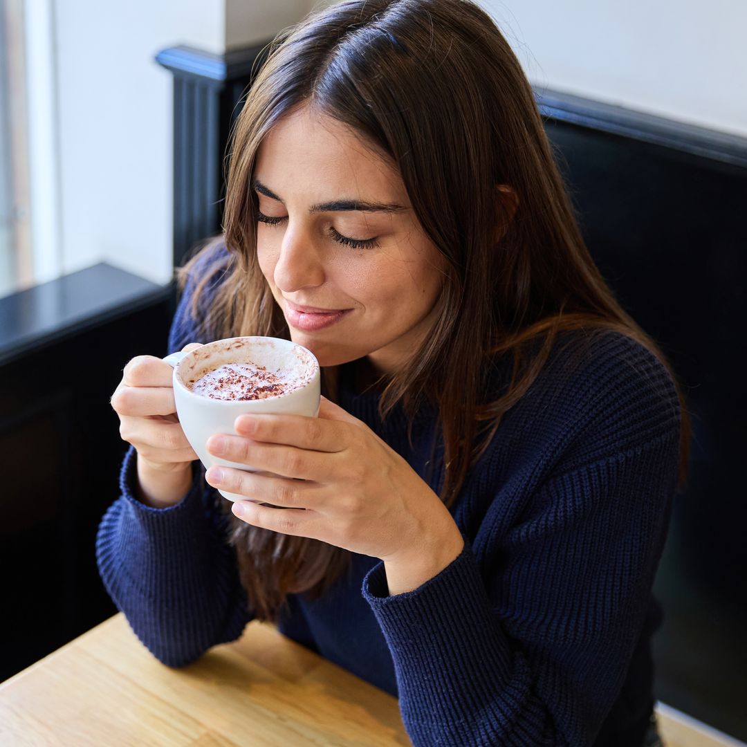 Coffee drinkers may be at lower risk of early death: When to drink it? [WATCH]