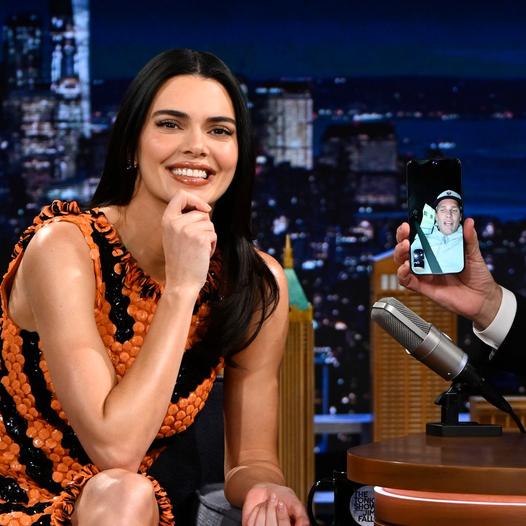 Kendall Jenner cold-calls Tom Brady on live TV: 'Sorry to do this to you'