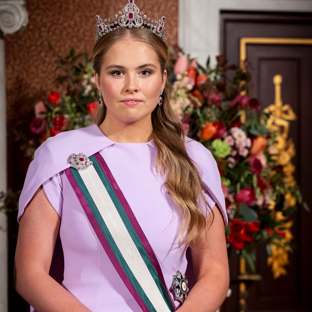 Princess Amalia dusts off Queen Máxima’s jewelry box for the German State Banquet