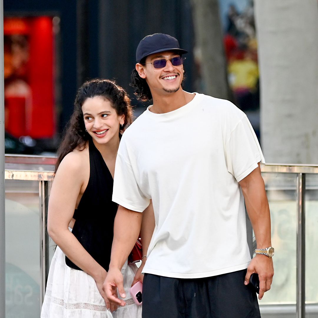 Rosalia and Emilio Sakraya enjoy a PDA-filled Barcelona getaway
