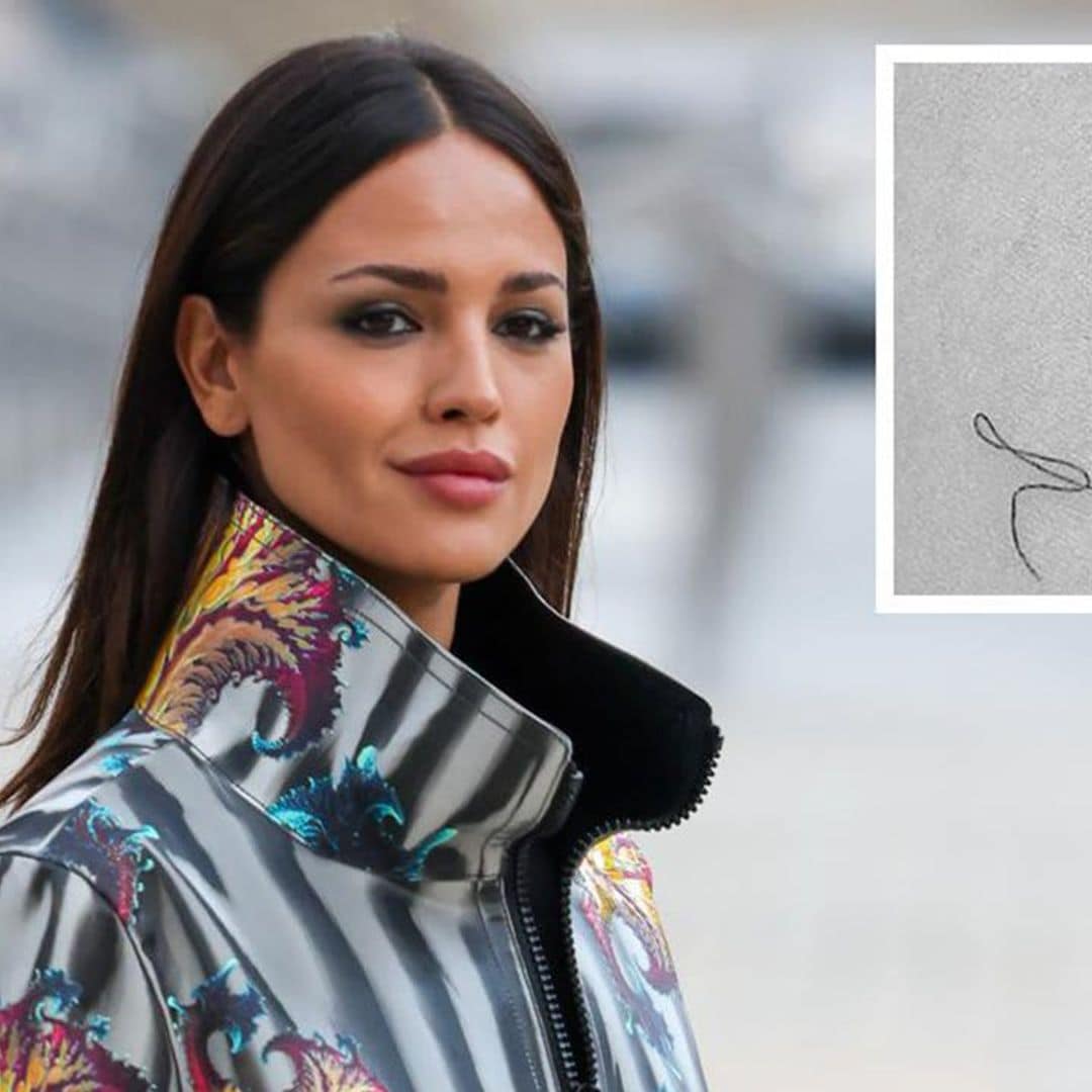 Eiza González gets a portrait of ‘lovers’ kissing tattooed