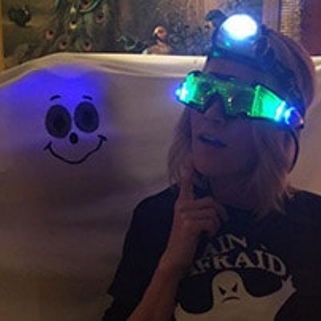 See Carrie Underwood's spooky birthday celebrations - and listen to her haunting Whitney Houston cover