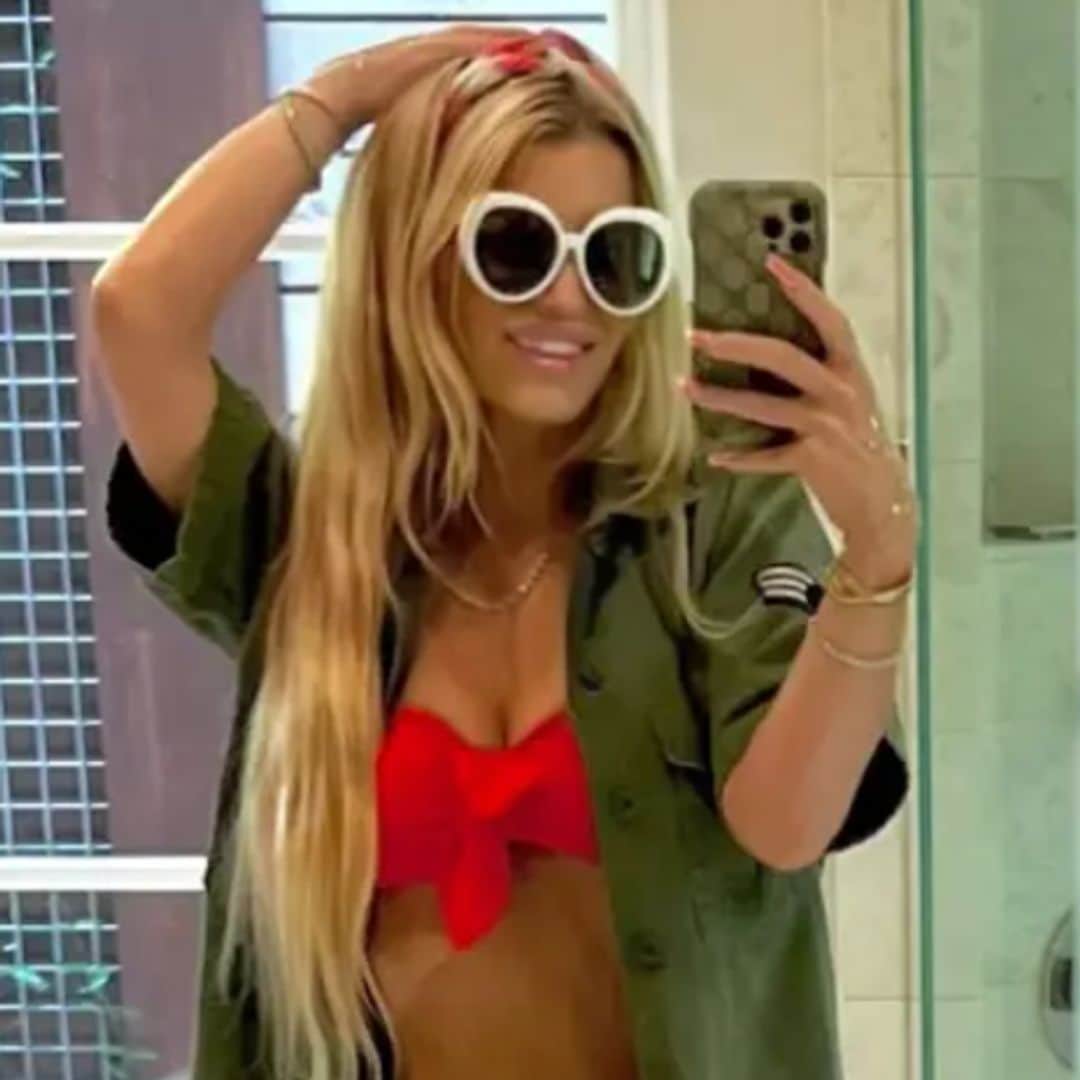 Jessica Simpson stuns in red bikini after 100-pound weight loss: “I always celebrate my body”