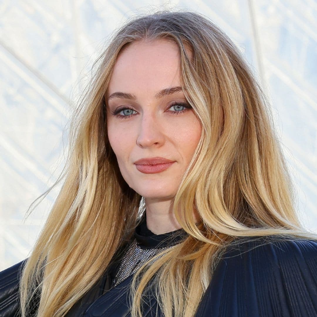 Sophie Turner and Chris Martin are reportedly dating
