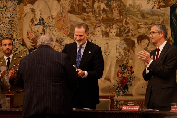 Agustín Carstens y Rey Felipe