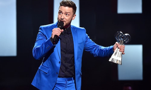 Justin Timberlake gives sweet shout-out to pregnant wife Jessica Biel