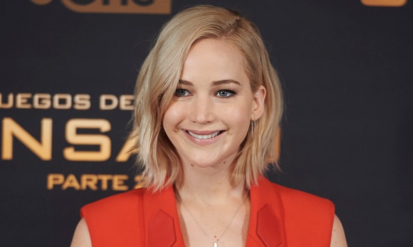 Jennifer Lawrence on dating life and what it's like to be neighbors with Ashton Kutcher and Mila Kunis