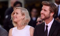 Liam Hemsworth: Jennifer Lawrence is 'terrible at walking'