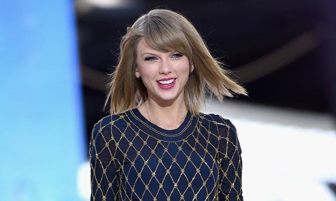 Taylor Swift's new doppelgänger is someone's grandma