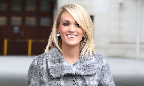 Carrie Underwood is a regular mom who 'can't go to the bathroom in peace'