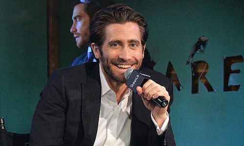 Jake Gyllenhaal says his dance moves will make you 'nauseous'