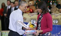 President Obama plays Santa to brings toys for the needy