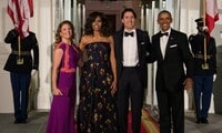 Justin Trudeau is the reason behind the Obamas holiday card that went viral