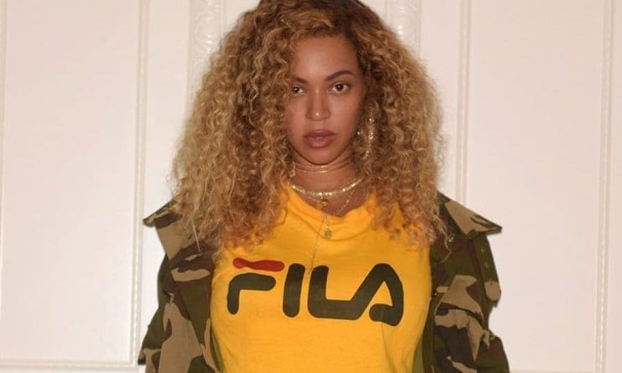 Beyoncé flaunts incredible post-baby bod at Kendrick Lamar concert 