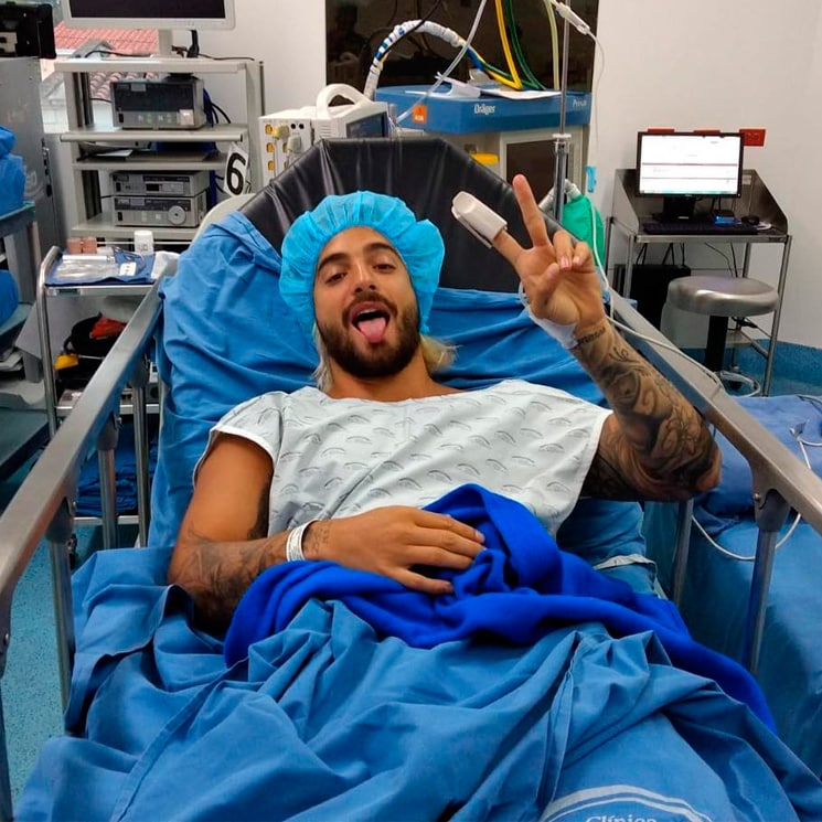 Maluma reveals details about his surgery and asks fans to pray for his quick recovery