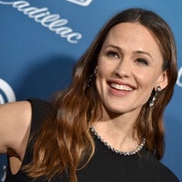 The photos that confirm Jennifer Garner has a new man in her life