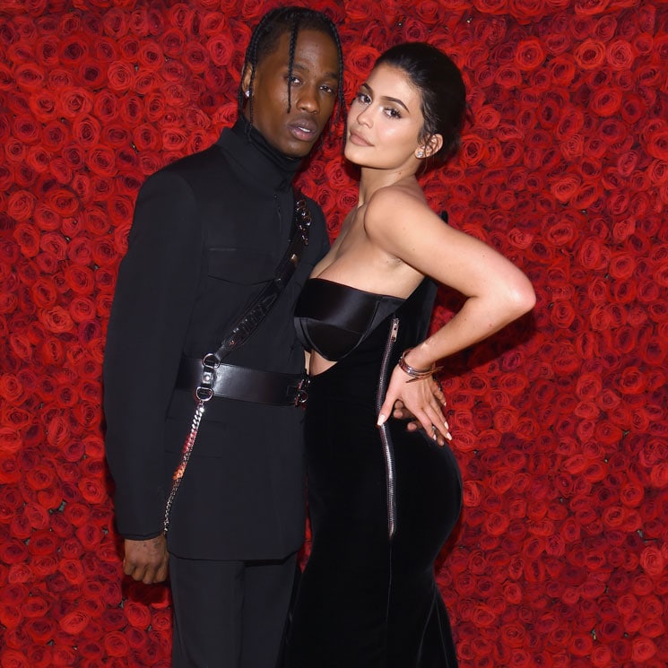 Fans wonder if Kylie Jenner is married after Instagram post about her "esposo"