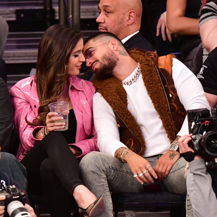 Maluma and girlfriend Natalia Barulich have major PDA moment at an NBA game