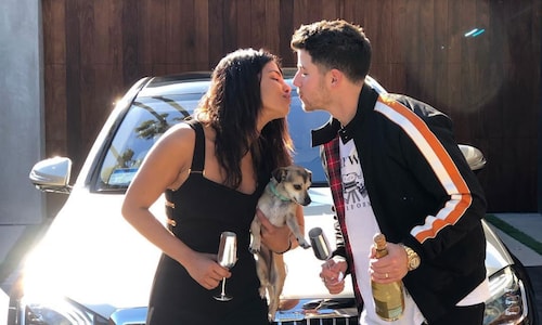 Nick Jonas gifts Priyanka Chopra with a $199,000 Mercedes Maybach