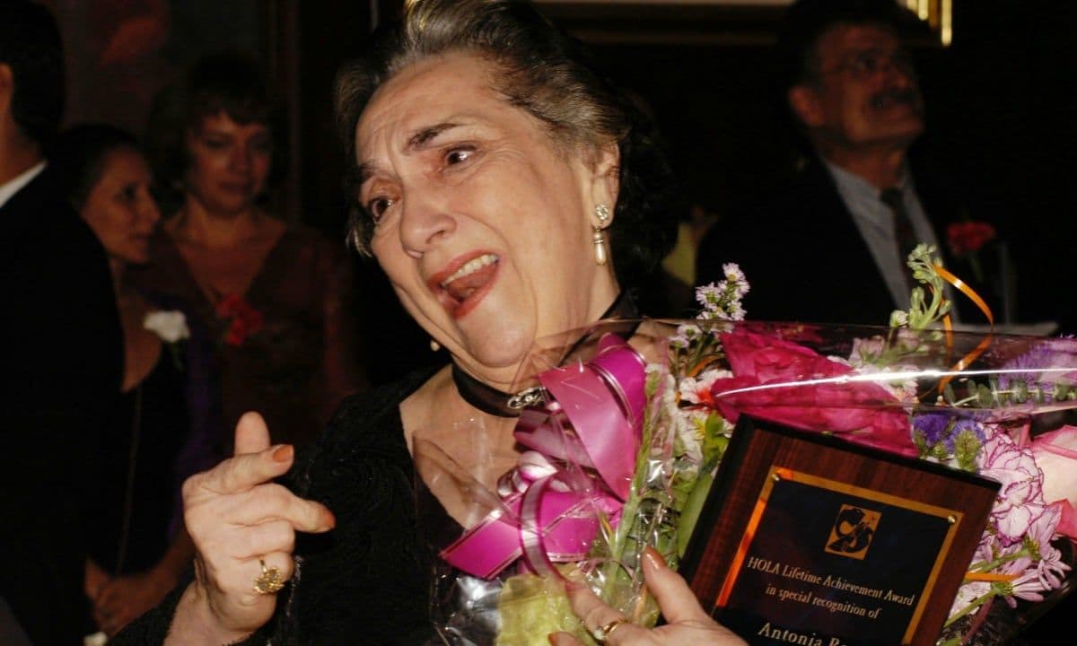 Pioneering Latina Actress Antonia Rey Dies At 92