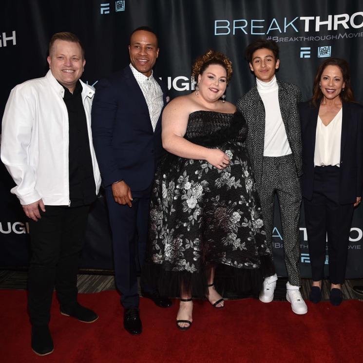 Marcel Ruiz with the Breakthrough cast