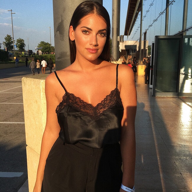 11 things we learned from VS model Lorena Duran's Instagram