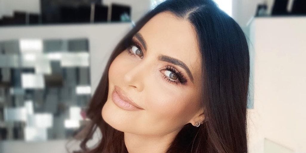 Chiquinquira Delgado’s gives fashion advice to her two daughters for