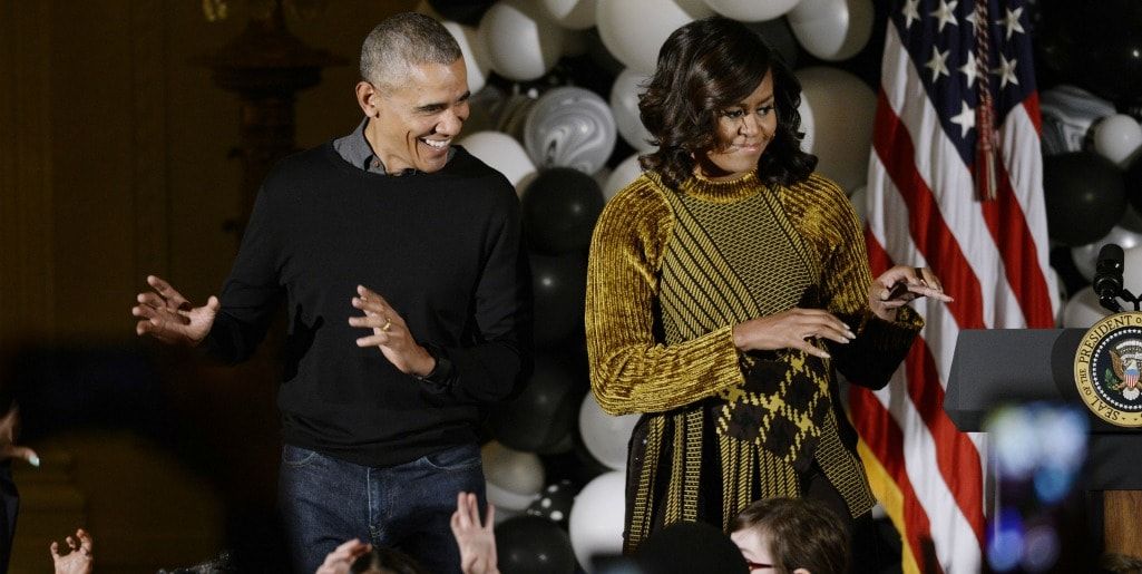 The Obamas rock out to J Balvin and more Latinx stars! Foto 1