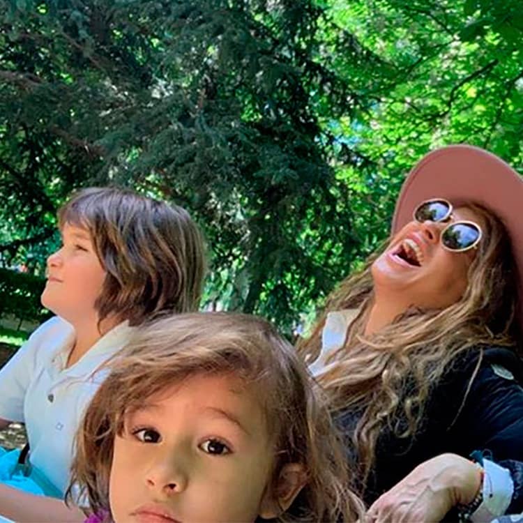 Paulina Rubio's latest family photo reignites a public feud with her ex