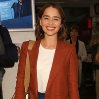 Emilia Clarke sings in new Christmas movie – and she's good!