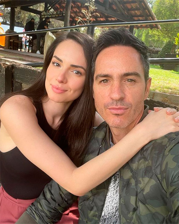 Mauricio Ochmann y su novia Paulina Burrola