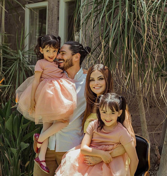 Marisol González con su familia 
