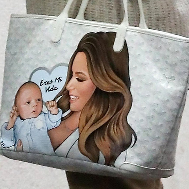 eva-longoria-personalized-baby-bag