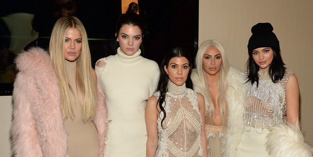 Kim Kardashian celebra el estreno de la temporada 16 de 'Keeping Up With the Kardashians'