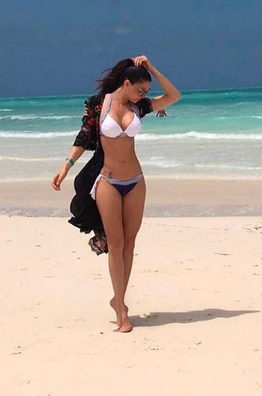 Livia Brito espectacular y estas fotos en bikini son la prueba - Foto 1