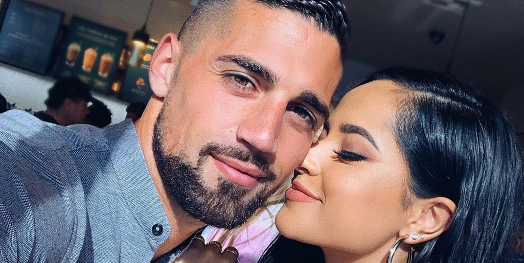 Becky G habla sobre su 'química inmediata' con su novio Sebastian Lletget