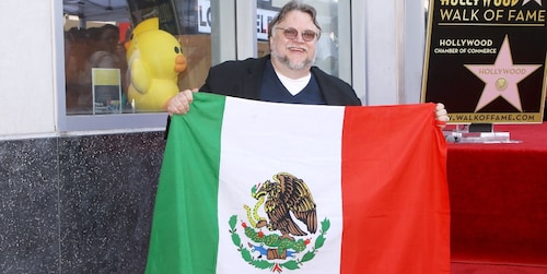 'Soy mexicano y soy inmigrante', Guillermo del Toro recibe su estrella en el paseo de la fama