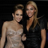 Esto es lo que tienen en común Jennifer Lopez y Rihanna