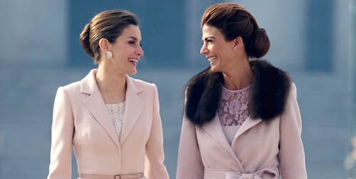 Duelo de estilo: la reina Letizia se encuentra con Juliana Awada en Argentina