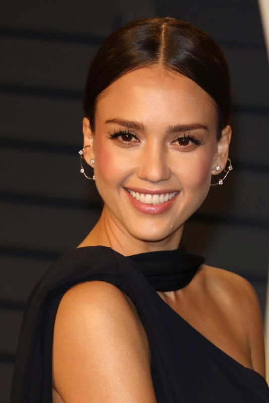 Cómo agrandar los ojos pequeños con maquillaje Cómo agrandar los ojos pequeños con maquillaje