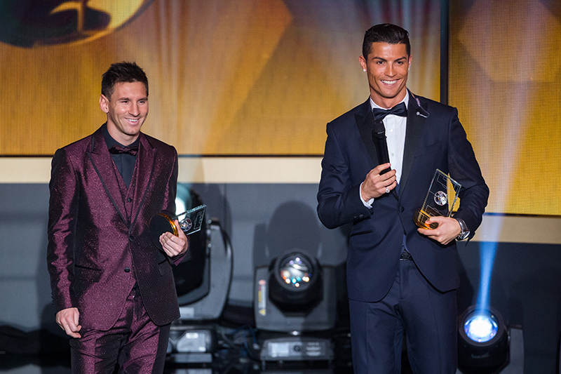 Cristiano Ronaldo y Lionel Messi, duelo de estilo en la ceremonia del Balón de Oro 2014