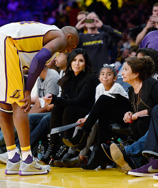 Kobe Bryant y su suegra