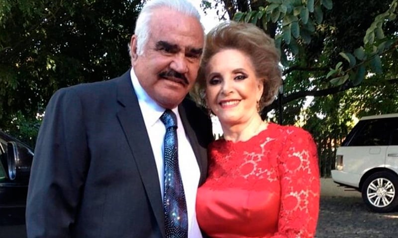 Vicente Fernández y Doña Cuquita