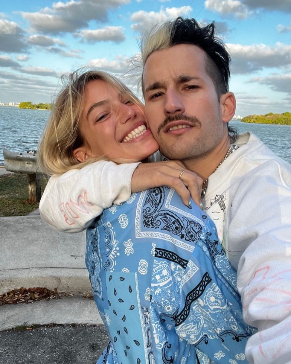 Ricky Montaner y su esposa Stefanía Roitman