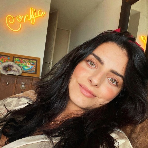 Aislinn Derbez