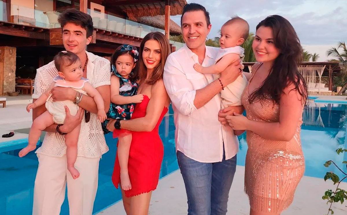 Claudia Álvarez presume su escapada con Bárbara Mori, los hijos de Billy y toda la familia Rovzar