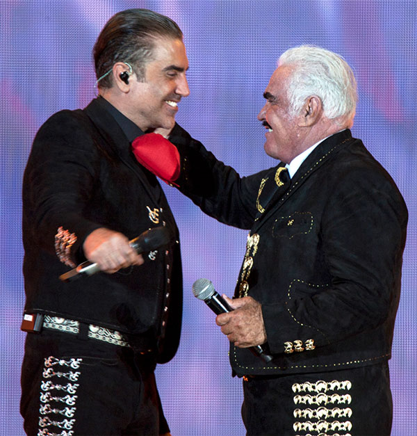 Alejandro Fernández y Vicente Fernández